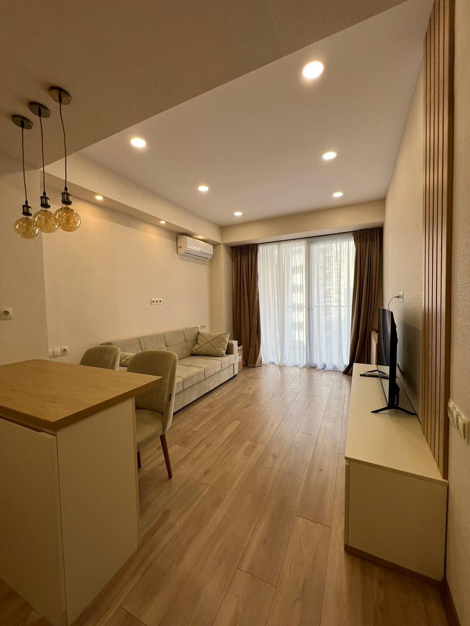 One bedroom apartment on Aleksandre Ioseliani Street