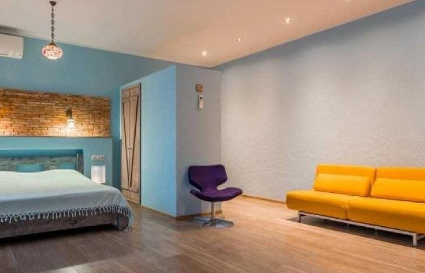 Studio Apartment In Mtatsminda For Rent