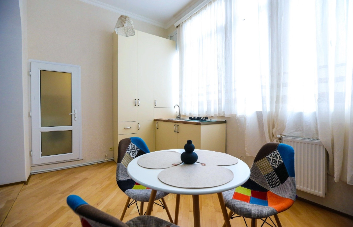 One bedroom apartment for rent On Tabukashvili Street