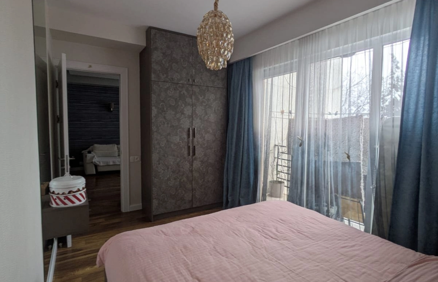 4 room 3 bedroom apartment in sanzona (nearcaucasian international Univercity)