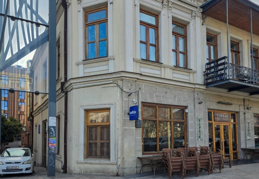 Studio Apartment For Sale On Marjanishvili